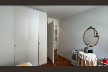 Apartamento à venda com 117m², 3 quartos e 2 vagas Apartamento à venda com 117m², 3 quartos e 2 vagasQuarto 2