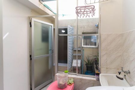 Casa à venda com 60m², 2 quartos e sem vaga Casa à venda com 60m², 2 quartos e sem vagaÁrea de serviço