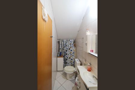 Casa à venda com 60m², 2 quartos e sem vaga Casa à venda com 60m², 2 quartos e sem vagaBanheiro do quarto 1