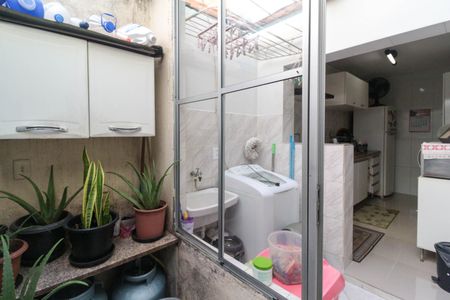 Casa à venda com 60m², 2 quartos e sem vaga Casa à venda com 60m², 2 quartos e sem vagaÁrea de serviço