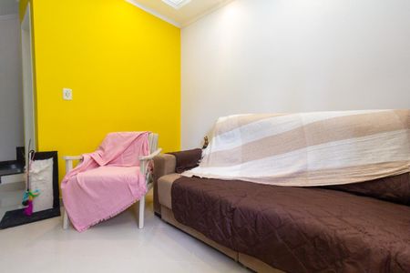Sala de casa de condomínio para alugar com 3 quartos, 102m² em Vila Granada, São Paulo