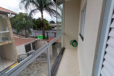 Casa de condomínio para alugar com 102m², 3 quartos e 2 vagasVaranda