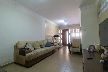 Sala de casa para alugar com 3 quartos, 120m² em Burgo Paulista, São Paulo