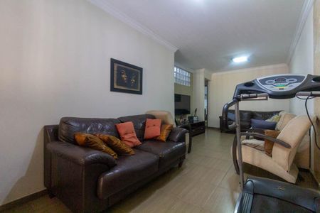 Sala de casa para alugar com 3 quartos, 120m² em Burgo Paulista, São Paulo