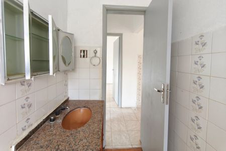 Casa à venda com 201m², 2 quartos e 3 vagas Casa à venda com 201m², 2 quartos e 3 vagasBanheiro