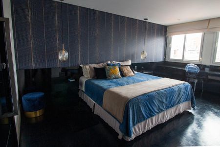 Suíte de apartamento à venda com 2 quartos, 146m² em Jardim Paulista, São Paulo