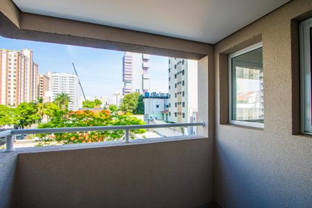 Apartamento à venda com 58m², 2 quartos e 1 vaga Apartamento à venda com 58m², 2 quartos e 1 vagaVaranda da sala