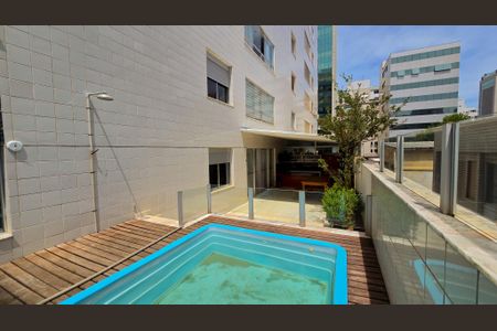 Apartamento à venda com 160m², 3 quartos e 2 vagas
