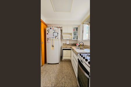 Apartamento à venda com 160m², 3 quartos e 2 vagas