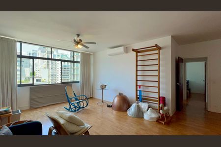 Sala de apartamento para alugar com 3 quartos, 154m² em Cerqueira César, São Paulo
