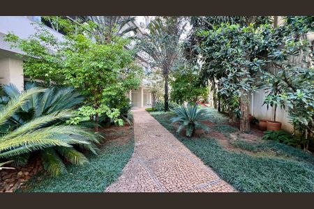 Apartamento para alugar com 154m², 3 quartos e 1 vagaÁrea comum