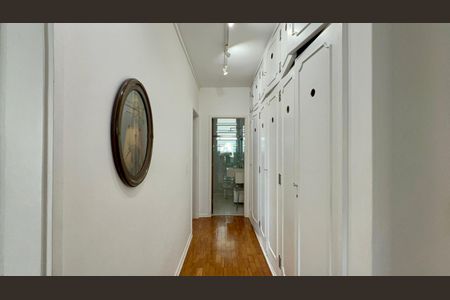 Apartamento para alugar com 154m², 3 quartos e 1 vagaCorredor