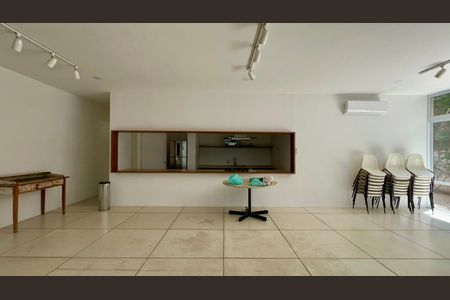 Apartamento para alugar com 154m², 3 quartos e 1 vagaÁrea comum