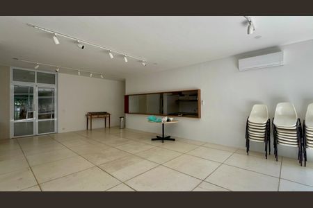 Apartamento para alugar com 154m², 3 quartos e 1 vagaÁrea comum