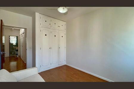 Apartamento para alugar com 154m², 3 quartos e 1 vagaQuarto 1