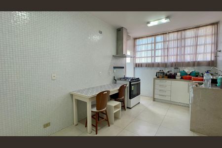 Apartamento para alugar com 154m², 3 quartos e 1 vagaCozinha