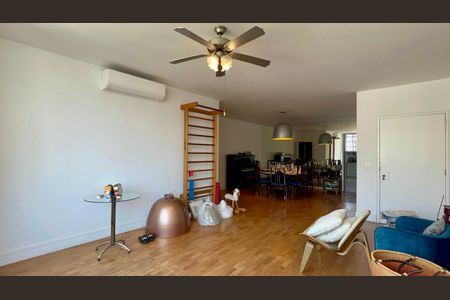 Apartamento para alugar com 154m², 3 quartos e 1 vagaSala