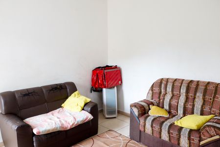 sala de apartamento para alugar com 2 quartos, 50m² em Metalúrgicos, Osasco