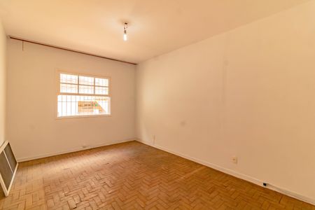 Casa para alugar com 3 quartos, 206m² em Parque Jabaquara, São Paulo