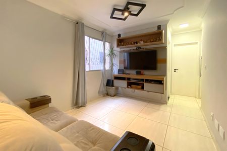 Sala de apartamento à venda com 3 quartos, 140m² em Fernão Dias, Belo Horizonte