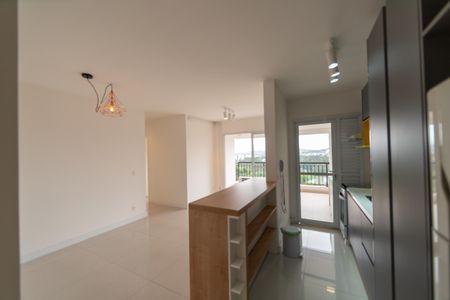 Sala de apartamento para alugar com 3 quartos, 75m² em Alphaville Empresarial, Barueri