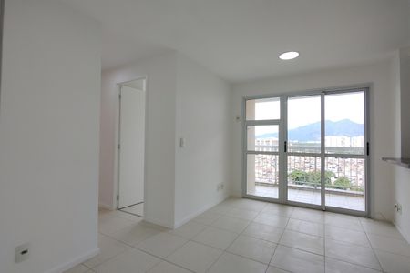 Apartamento para alugar com 60m², 2 quartos e 1 vagaSala