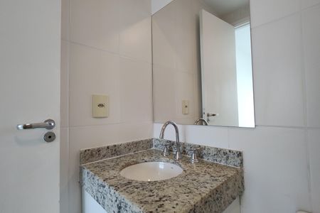 Apartamento para alugar com 60m², 2 quartos e 1 vagaBanheiro da Suíte 1