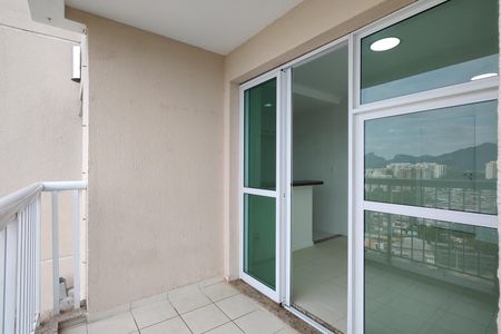 Apartamento para alugar com 60m², 2 quartos e 1 vagaVaranda