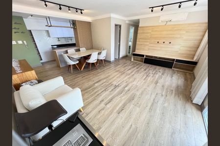 Foto 02 de apartamento à venda com 3 quartos, 85m² em Vila Gumercindo, São Paulo