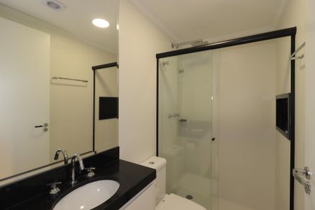 Apartamento à venda com 62m², 2 quartos e 2 vagasBanheiro Social
