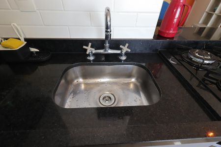 Apartamento à venda com 62m², 2 quartos e 2 vagasCozinha - Pia