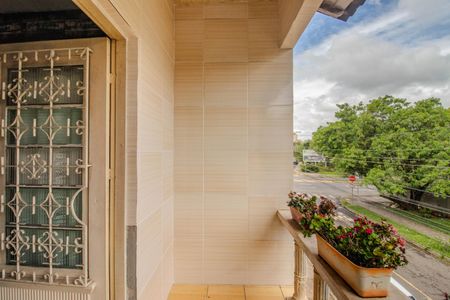 Sala - Varanda de casa à venda com 2 quartos, 155m² em Vila Jardim, Porto Alegre