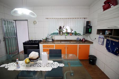 Casa à venda com 130m², 2 quartos e 1 vagaCozinha