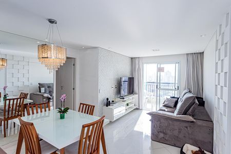 Sala de apartamento à venda com 3 quartos, 81m² em Vila Amélia, São Paulo