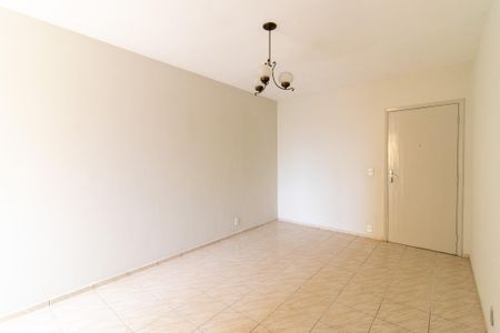 Sala de apartamento para alugar com 1 quarto, 45m² em Centro, Campinas