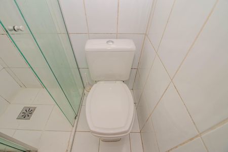 Casa de condomínio à venda com 128m², 3 quartos e 2 vagas Casa de condomínio à venda com 128m², 3 quartos e 2 vagasBanheiro Social