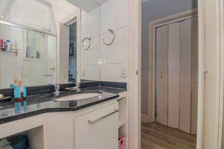 Casa de condomínio à venda com 128m², 3 quartos e 2 vagas Casa de condomínio à venda com 128m², 3 quartos e 2 vagasBanheiro Social