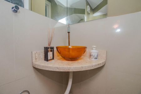 Casa de condomínio à venda com 128m², 3 quartos e 2 vagas Casa de condomínio à venda com 128m², 3 quartos e 2 vagasLavabo