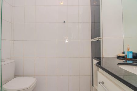 Casa de condomínio à venda com 128m², 3 quartos e 2 vagas Casa de condomínio à venda com 128m², 3 quartos e 2 vagasBanheiro Social