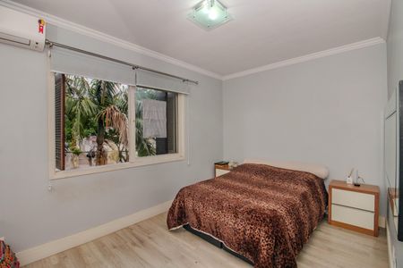 Casa de condomínio à venda com 128m², 3 quartos e 2 vagas Casa de condomínio à venda com 128m², 3 quartos e 2 vagasSuíte