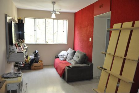 Apartamento para alugar com 2 quartos, 50m² em Tomás Coelho, Rio de Janeiro