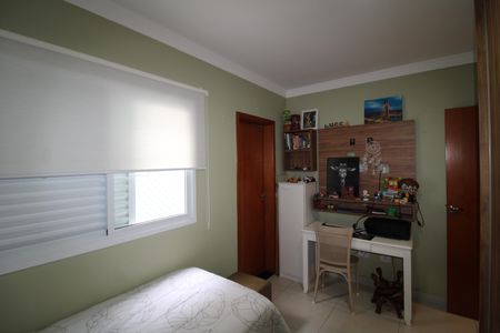 Casa à venda com 129m², 3 quartos e 2 vagasQuarto 1