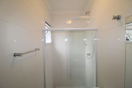 Casa à venda com 129m², 3 quartos e 2 vagasQuarto 1 - Banheiro