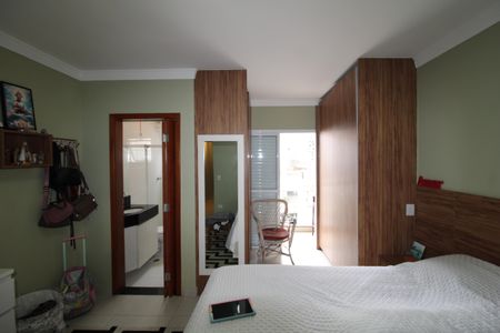 Casa à venda com 129m², 3 quartos e 2 vagasQuarto 2