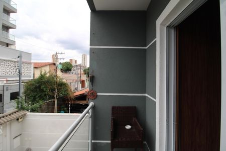 Casa à venda com 129m², 3 quartos e 2 vagasQuarto 2 - Varanda