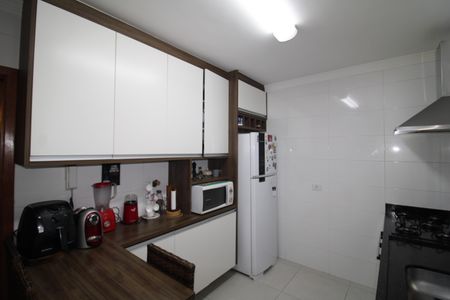 Casa à venda com 129m², 3 quartos e 2 vagasCozinha