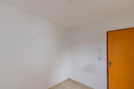 Quarto 2 de apartamento para alugar com 2 quartos, 40m² em Parque Cisper, São Paulo