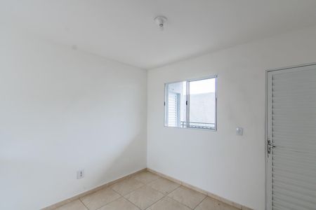 Sala de apartamento para alugar com 2 quartos, 40m² em Parque Cisper, São Paulo