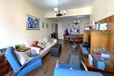 Sala de apartamento à venda com 3 quartos, 100m² em Santo Antônio, Belo Horizonte