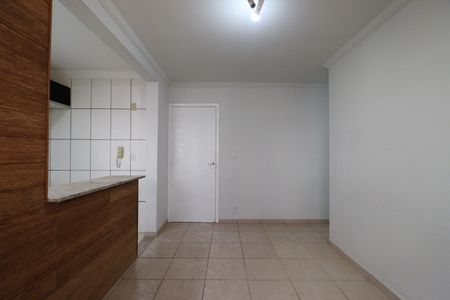 Sala de apartamento para alugar com 2 quartos, 56m² em Subsetor Leste - 8 (l-8), Ribeirão Preto